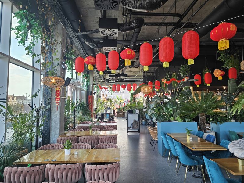 JUNGLA Cocktails & Food